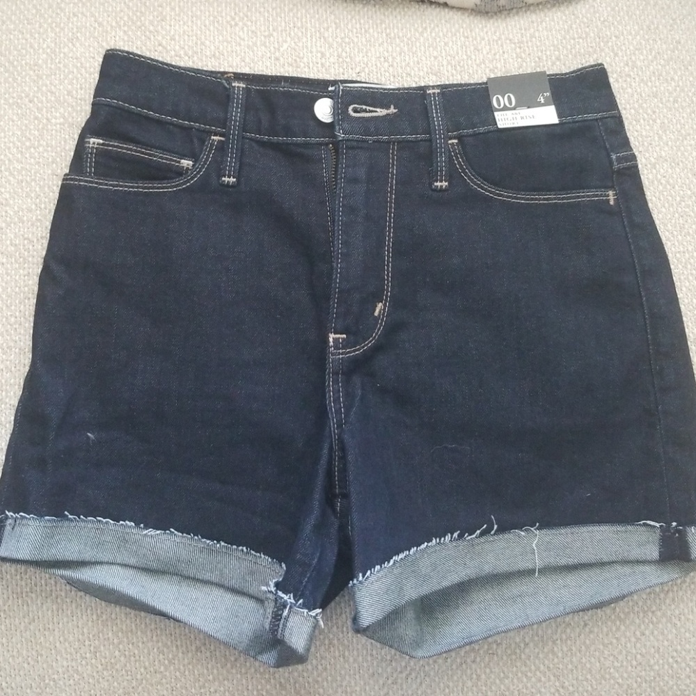 Abercrombie & Fitch High Rise Short